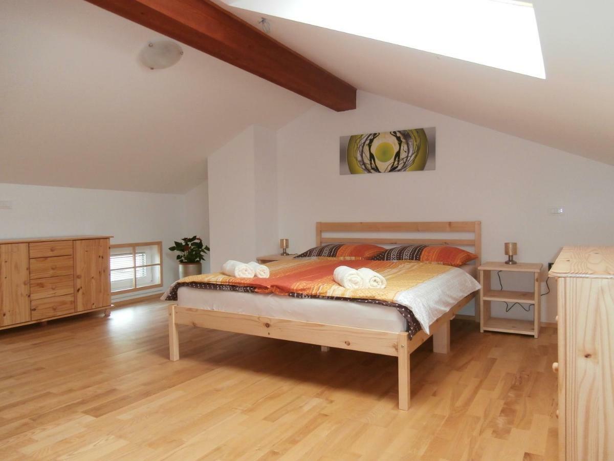 Apartma Ana Dreznica Kobarid Bagian luar foto
